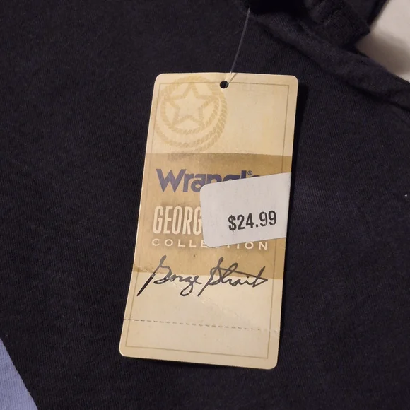 Wrangler Medium George Strait Black Desert Graphic Tee - Picture 5 of 10